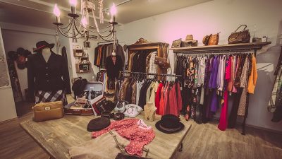 U OKU KAMERE Otvoren Vintage Room – Prava mala oaza vintage i retro odjeće i modnih dodataka