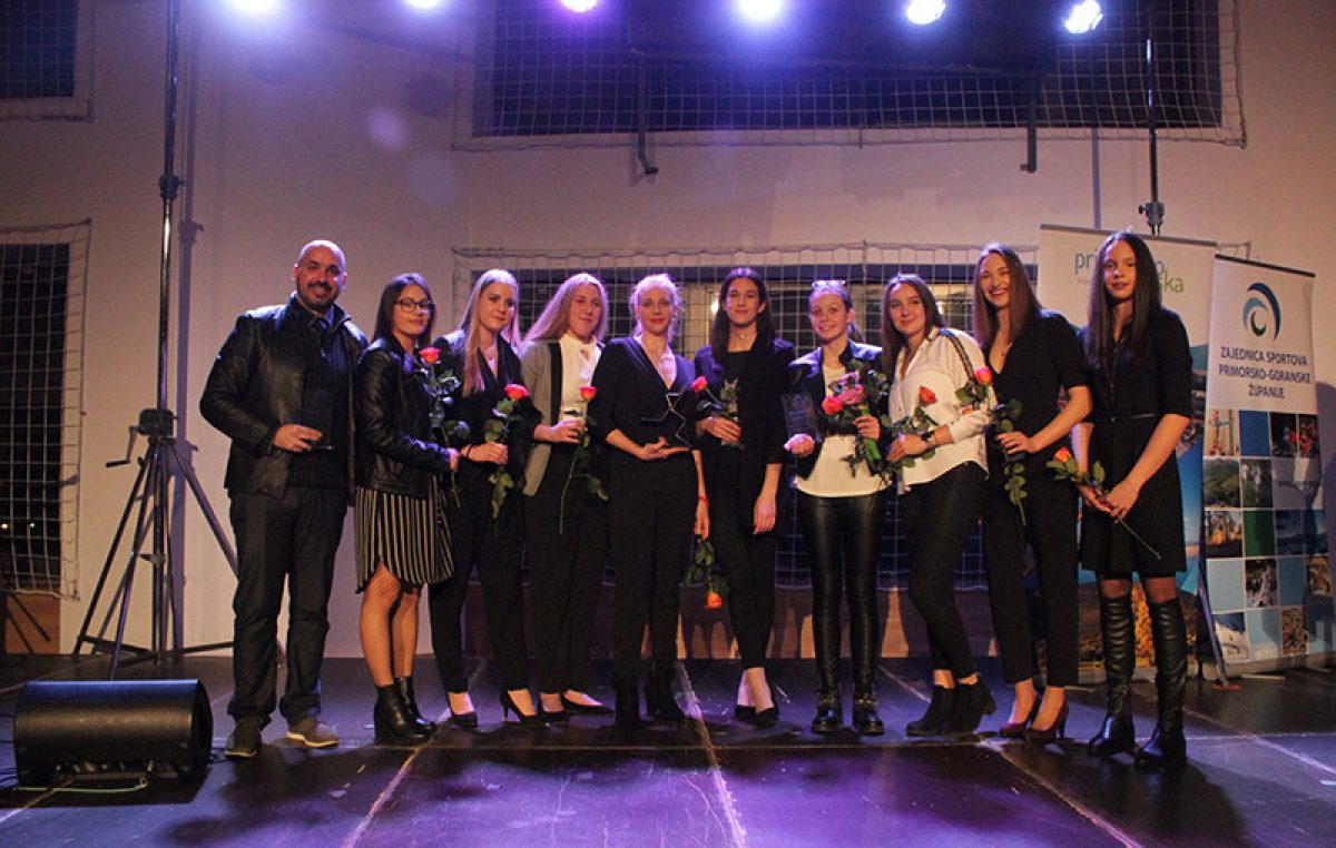 Juniorke Primorja CO najbolja su juniorska ženska ekipa u županiji – Rei Kozeljac i Ognjenu Mariću uručena posebna priznanja
