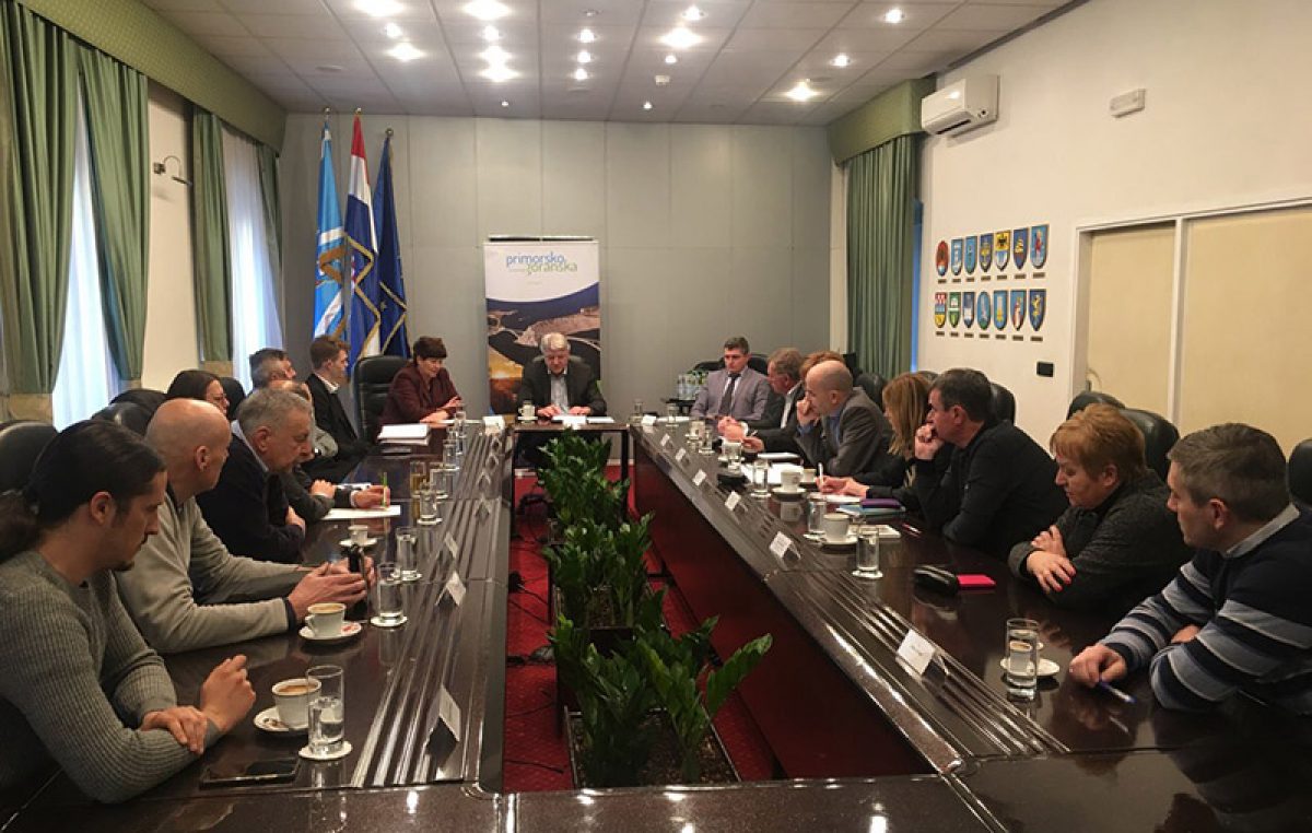 Sastanak predstavnika političkih stranaka zastupljenih u Županijskoj skupštini – Između ostalog raspravljalo se i o 3.maju i Marišćini