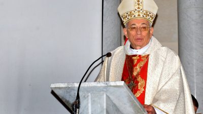 Nadbiskup Devčić predvodio svečanu misu na blagdan Sveta tri kralja: Ovaj blagdan poziva na solidarnost
