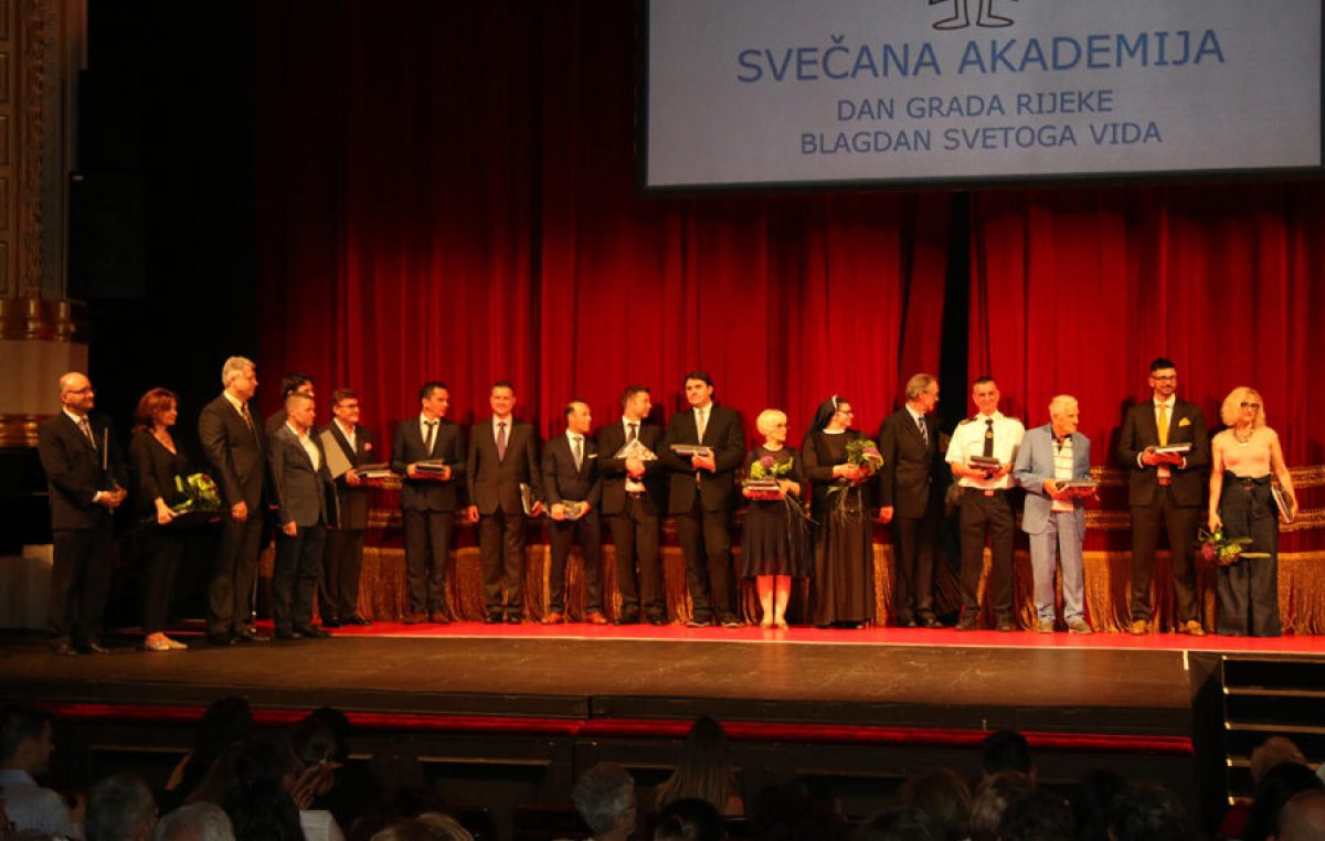 Na svečanoj sjednici Gradskog vijeća povodom Dana sv. Vida dodijeljena su priznanja Grada Rijeke