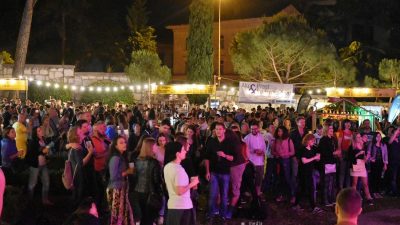 FOTO/VIDEO Izvrsna atmosfera na festivalu Picnic – Tisuće uživale u vrhunskoj pivi i Balaševićevim stihovima