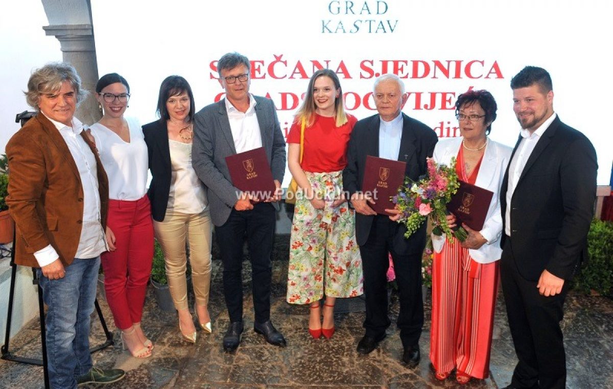 Grad Kastav proslavio svoj dan – Na svečanoj sjednici uručene nagrade Franji Jurčeviću, Jadranki Cetini i Dejanu Rubeši
