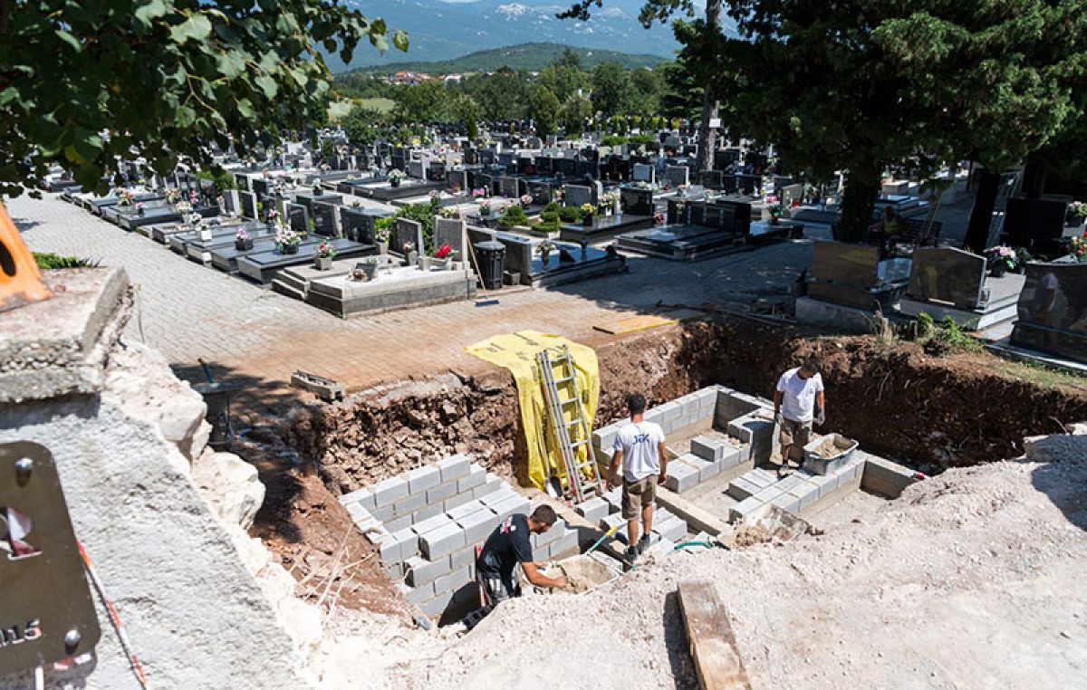 VIDEO U tijeku širenje mjesnog groblja u Jelenju
