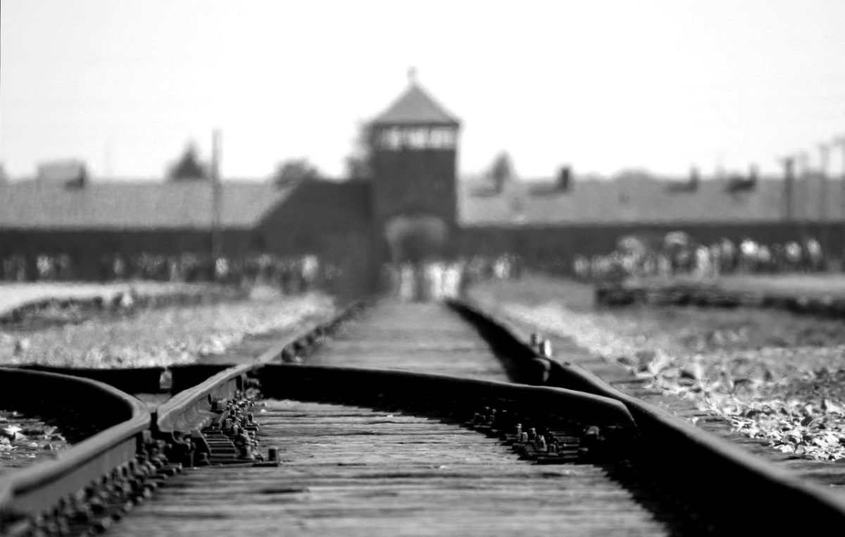 Geneza Auschwitza – Kustos memorijalnog muzeja Auschwitz održat će predavanje uz virtualni posjet logoru