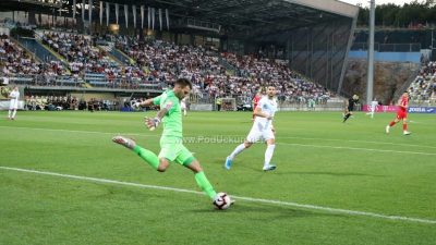 VIDEO/FOTO Hladan tuš u završnici – HNK Rijeka u posljednjim minutama ispustila pobjedu protiv Osijeka