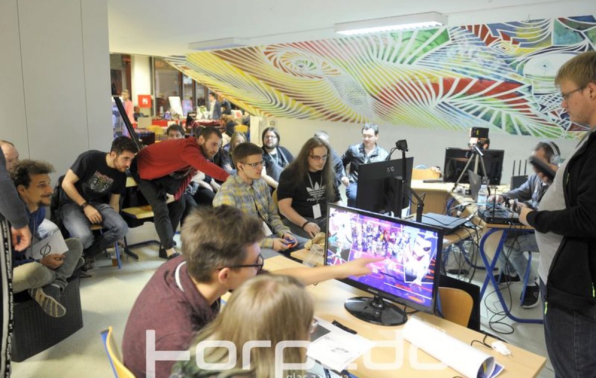 FOTO Zabava u znaku cyberpunka: Održana 22. konvencija znanstvene fantastike Rikon