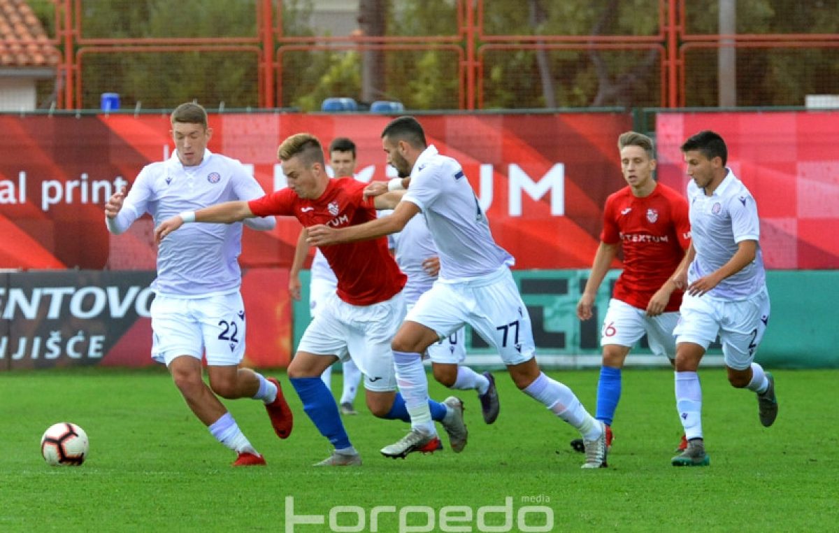 FOTO Posrtaj u ‘drugoligaškom jadranskom derbiju’ – Hajduk II Orijentu nanio prvi domaći poraz ove sezone