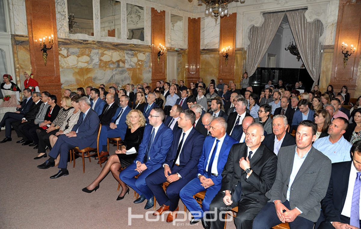 FOTO Prigodnom svečanošću u Guvernerovoj palači obilježena 20. obljetnica županijskih lučkih uprava