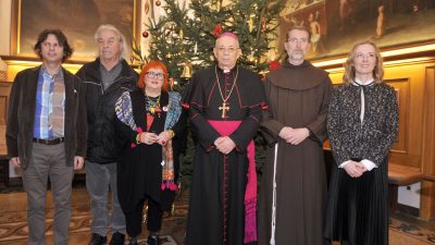 Nadbiskup Devčić u božićnoj poruci suprotstavlja kulturu prihvaćanja i kulturu odbacivanja