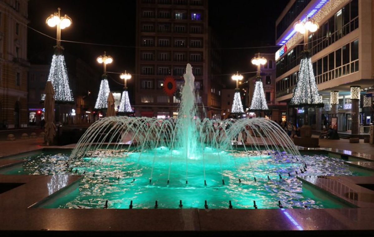 Dovršeni radovi na obnovi fontana na Jadranskom trgu