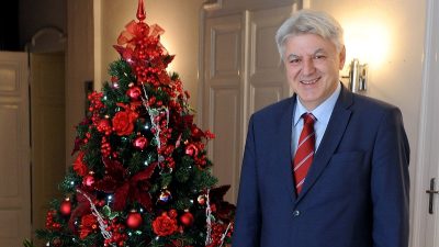 Župan Zlatko Komadina uputio novogodišnju čestitku: ‘Čeka nas godina novih izazova, ali i velikih prilika’