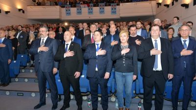 KOMENTAR Predsjednički izbori su dokaz da HDZ ne može osvojiti Rijeku i županiju: Građani nisu spremni za ‘plavu kabanicu’