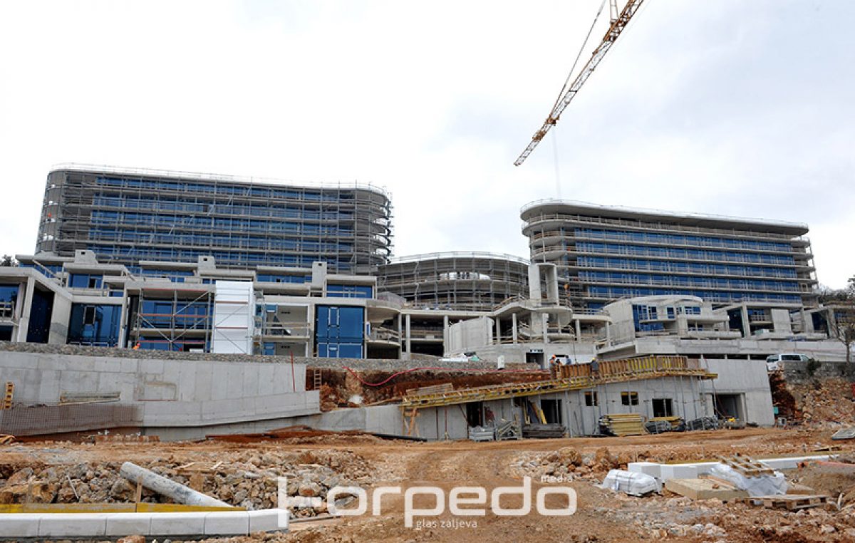 FOTO Pogledajte kako izgleda gradilište Hotelskog kompleksa Hilton Costabella koji bi prve goste trebao primiti idućeg ljeta