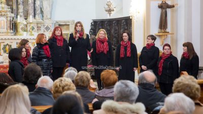 VIDEO/FOTO Božićnim koncertom Ženska klapa Kastav obilježila 25. obljetnicu uspješnog rada