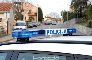 Policija u kamionu otkrila migrante