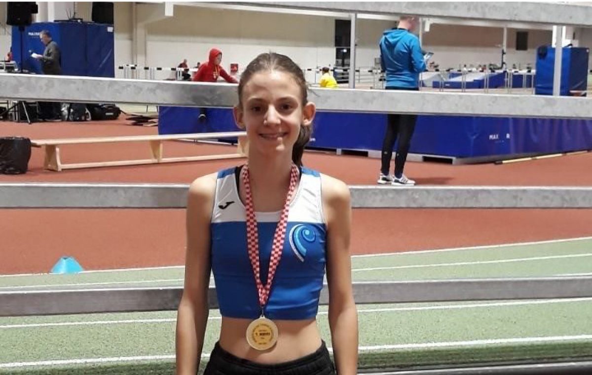 Mlade atletičarke Kvarnera Sandra Žilić i Elide Babić okitile se titulama kadetskih prvakinja Hrvatske