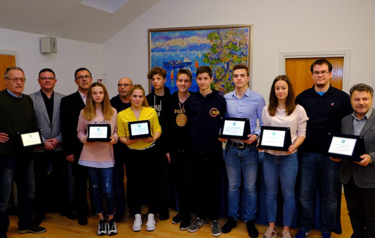 Općina Kostrena nagradila najbolje sportašice i sportaše u 2019. godini