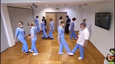 VIDEO Djelatnici crikveničke Thalassotherapije stigli i zaplesati