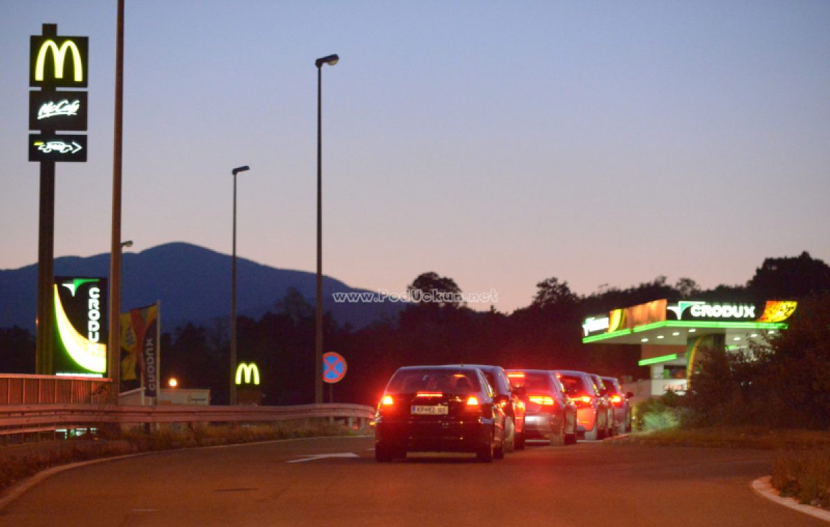 Usprkos kilmetarskim gužvama za McDrive, McDonalds u Hrvatskoj među najvećim dobitnicima ‘korona potpora’