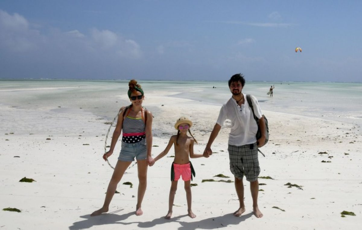 Riječka putujuća obitelj dijeli svoje priče iz Zanzibara: Kruzovi stižu na World Traveler’s Bar online