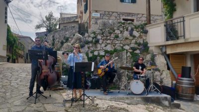 VIDEO SpartJazz Quartet zasvirao Vrbniku