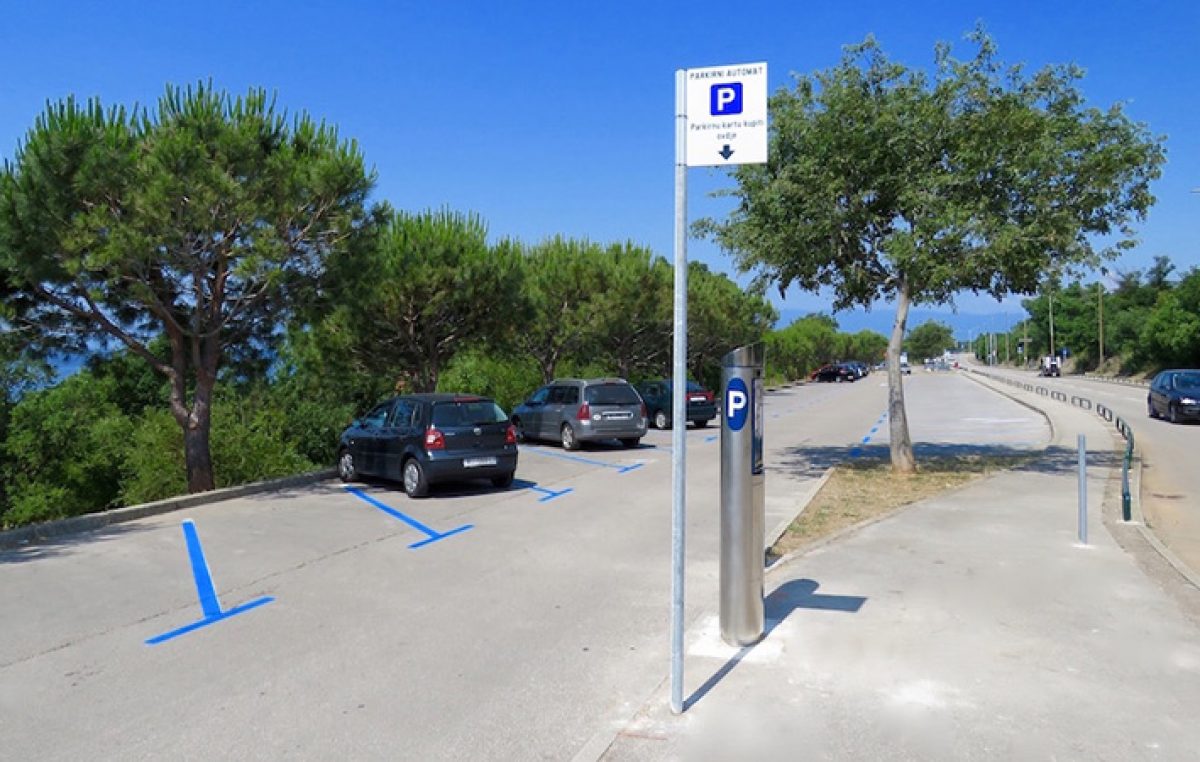 Na području Kostrene počela naplata parkiranja – Evo gdje možete kupiti pretplatne karte