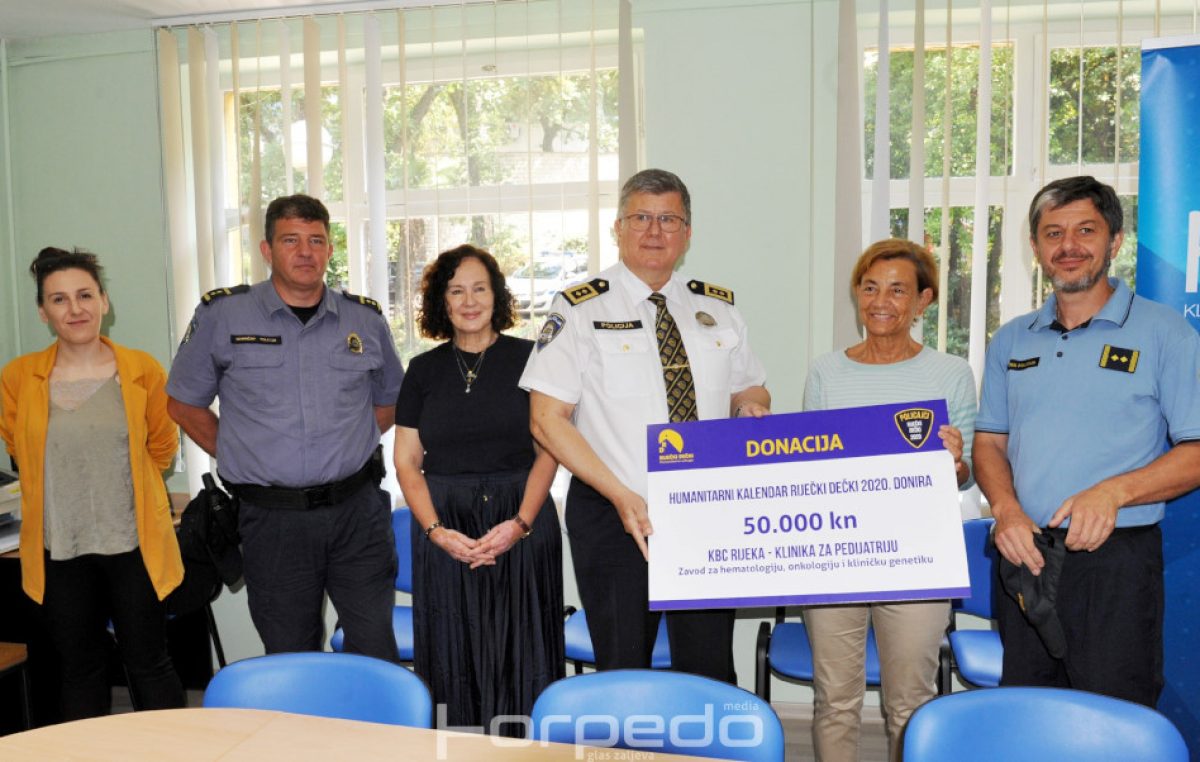 ‘Policajci-Riječki dečki 2020’ – donirano 50.000 kuna za mališane u Dječjoj bolnici Kantrida