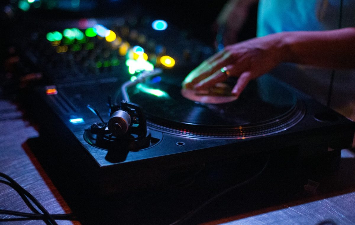 DJ Amor 25 godina karijere obilježit će velikim tulumom
