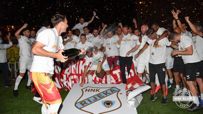 FOTO Pogledajte kako su igrači HNK Rijeka proslavili Rabuzinovo sunce