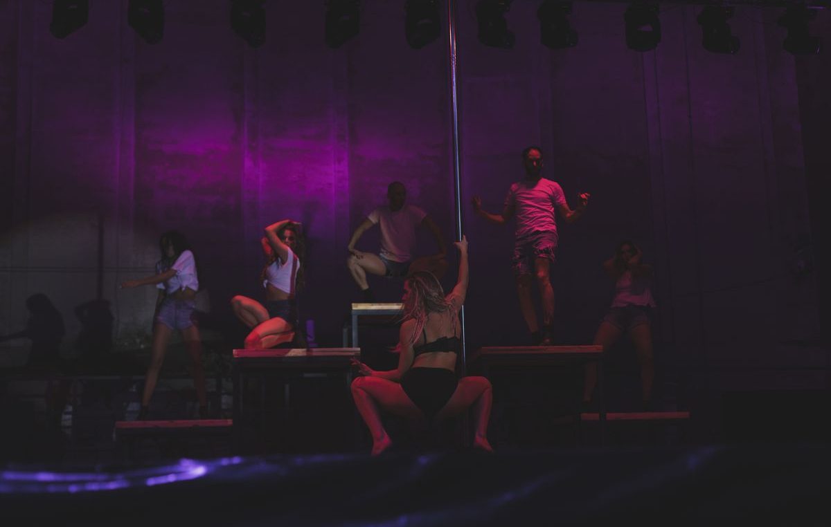 FOTO Pred brojnom publikom premijerno izvedena urbana plesna predstava ‘Beychella’