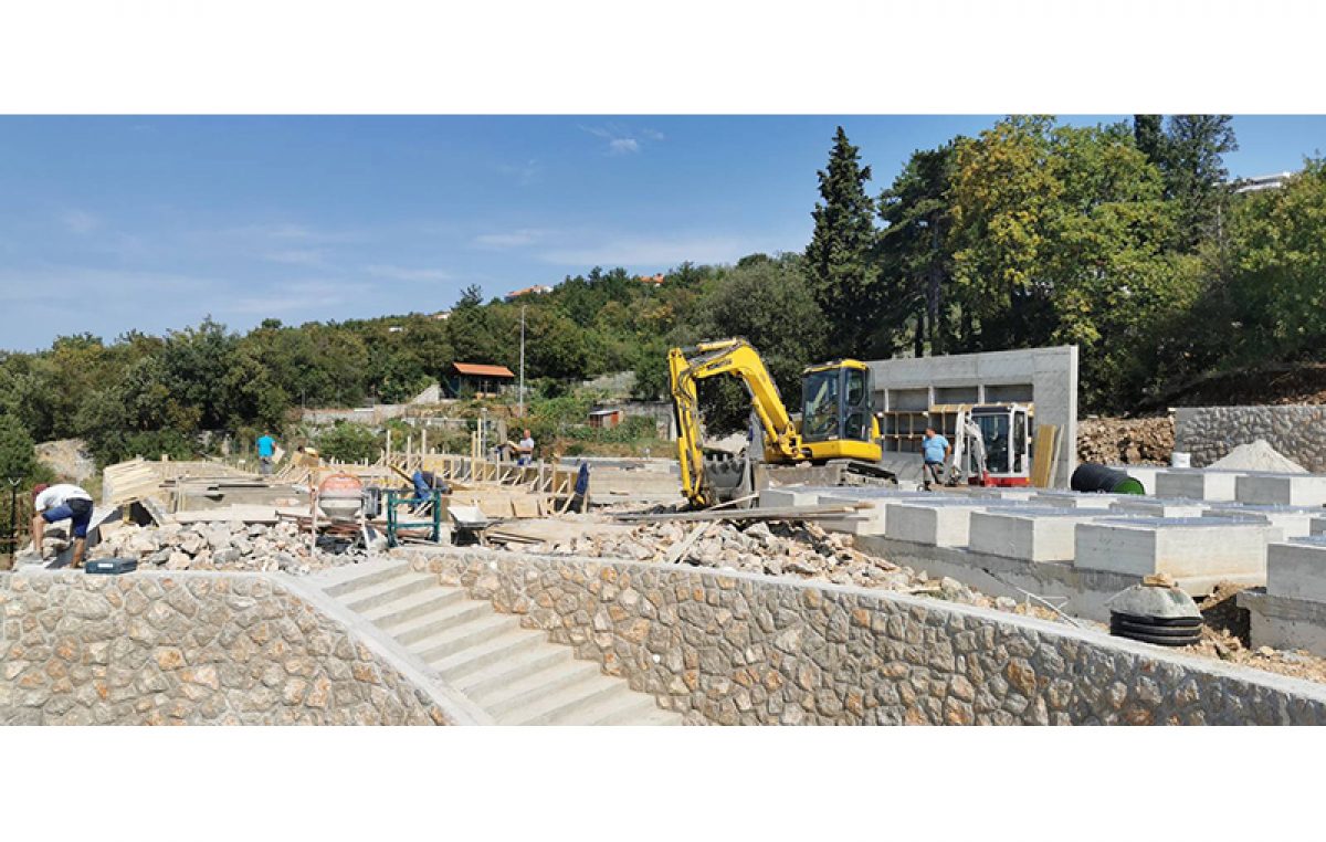 Komunalni radovi na području Kostrene – Dvorana dobila novi pod, reciklažno dvorište uporabnu dozvolu