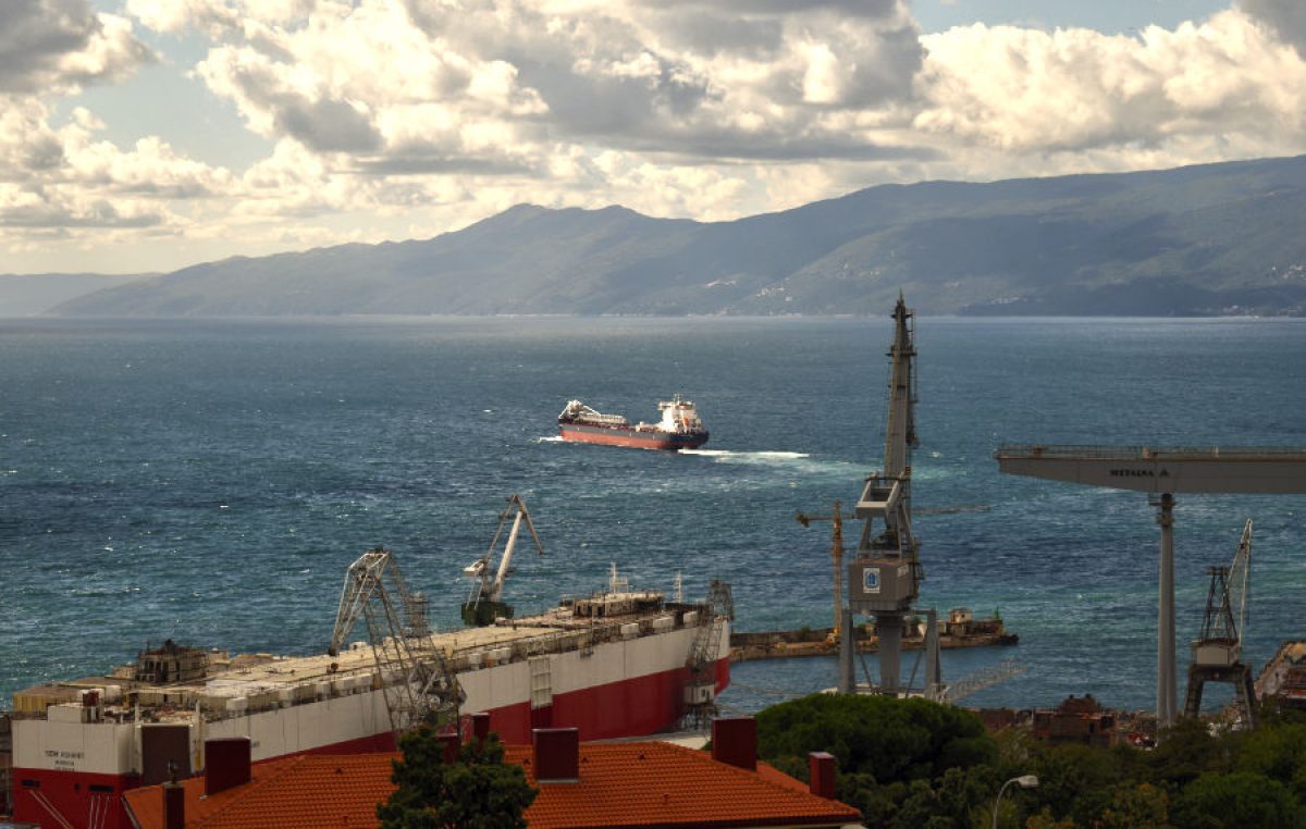 FOTO/VIDEO Algoma Intrepid plovi prema Splitu, 3. maj prema boljoj budućnosti