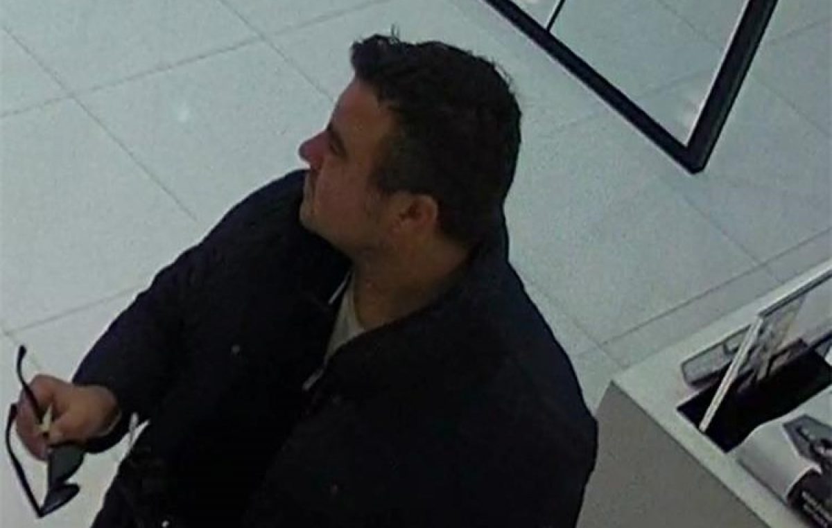 Policija traži pomoć građana – Prepoznajete li kradljivca naočala iz Tower centra?