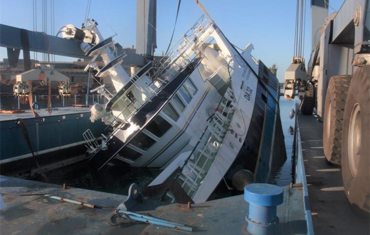 MRCC Rijeka na mjestu nesreće novogradnje ribarskog broda u Puli