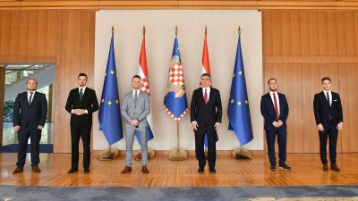 [U OKU KAMERE] Predsjednik Milanović održao sastanak s članovima Koordinacije županijskih savjeta mladih