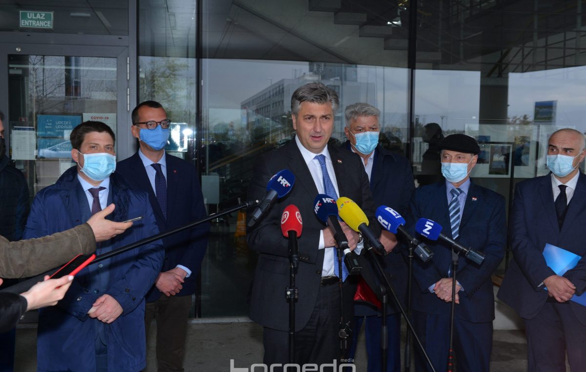 [VIDEO/FOTO] Premijer Plenković u obilasku nove bolnice na Sušaku i Brodogradilišta 3. maj