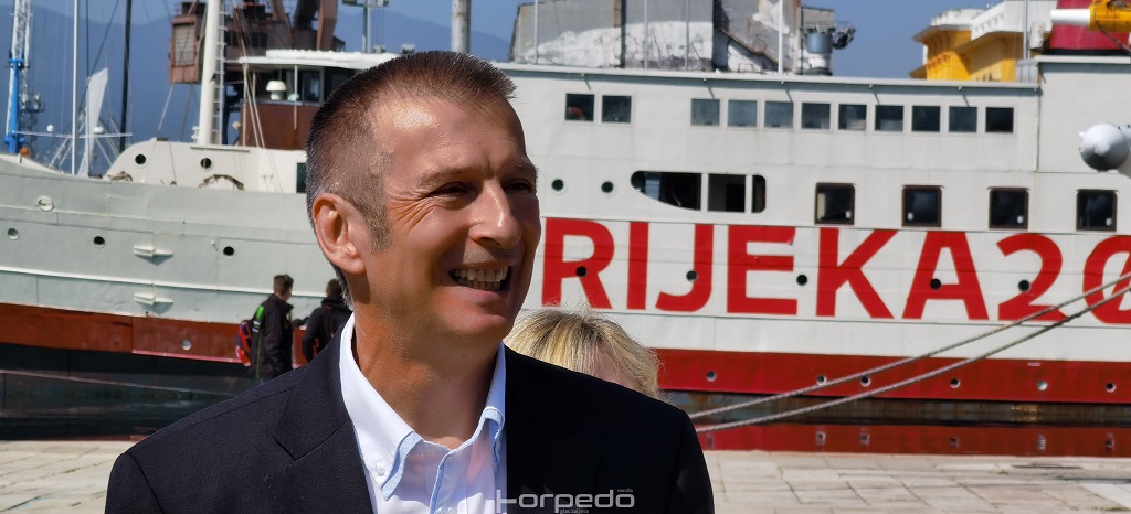 wp-content/uploads/2021/04/vlado-mezak-2021-marina-luka-rijeka-1.jpg