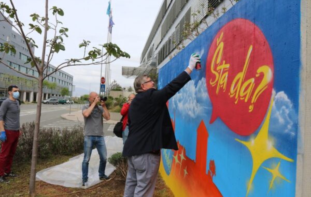 Riječki umjetnik Mosk oslikao grafit ‘Grad za mlade’ na Kampusu, Vojko Obersnel ‘docrtao’ galeba
