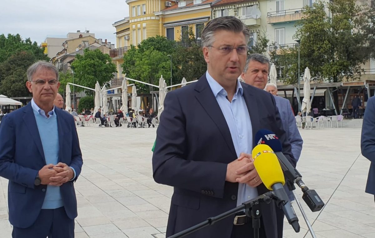 Premijer Plenković u Crikvenici: Snažno podržavam kandidaturu Garija Cappellija za župana PGŽ