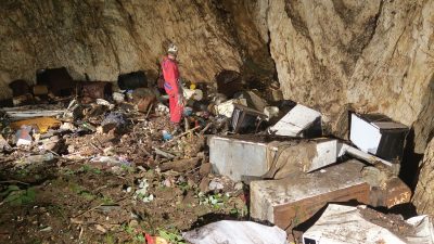 Održana volonterska akcija čišćenja jame kod Male Učke u sklopu inicijative Čisto podzemlje