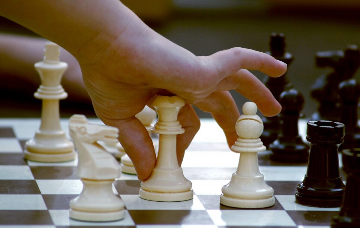 Najava memorijalne šahovske simultanke Milan Balen