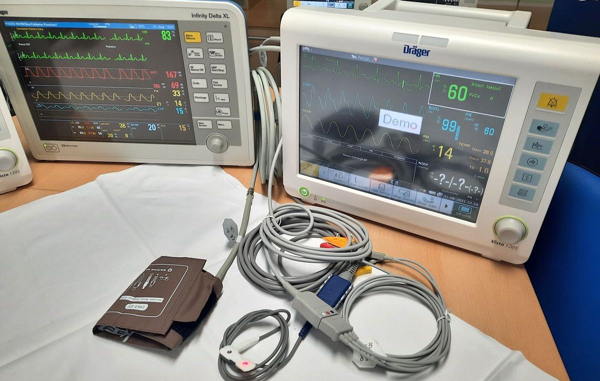 Tvrtka GP Krk Dječjoj bolnici Kantrida donirala pet monitora za praćenje vitalnih funkcija u vrijednosti od 155 tisuća kuna
