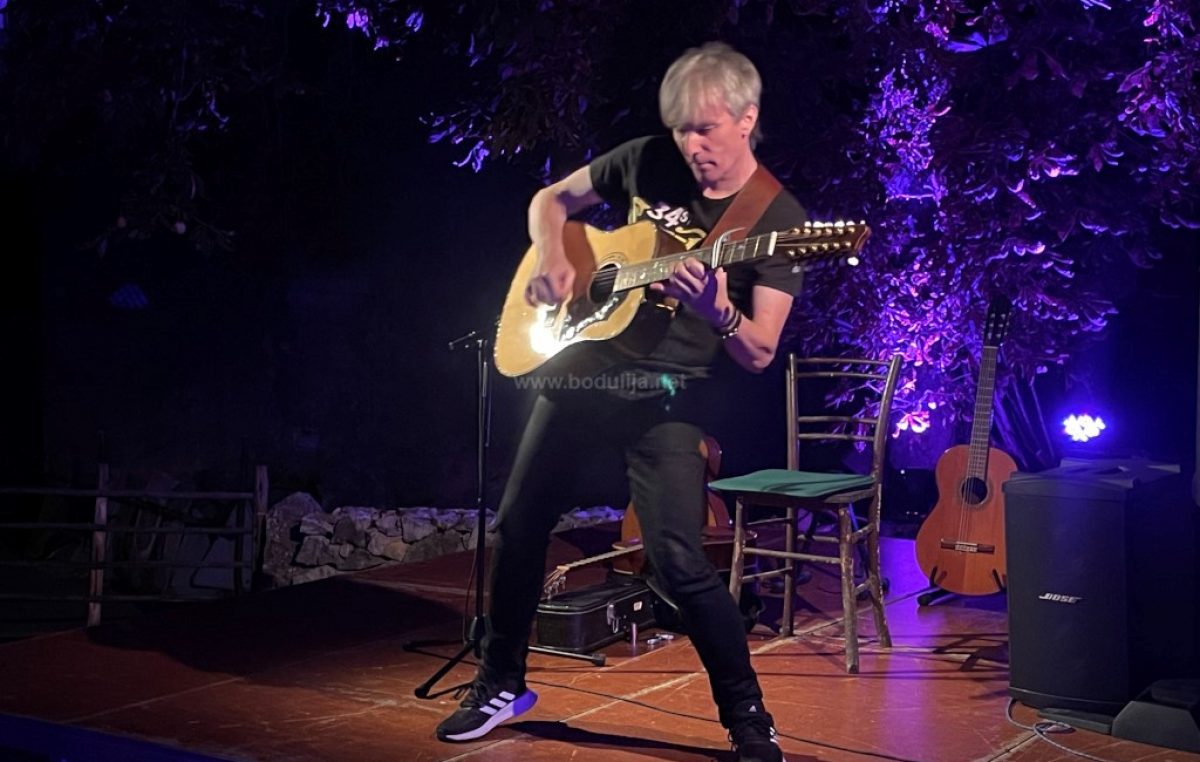 [VIDEO/FOTO] Damir Halilić-Hal održao dojmljiv koncert u “Kući dubašljanske baštine”