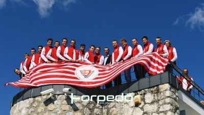[FOTO] Vaterpolski klub Primorje predstavio prvu ekipu na Astronomskom centru Rijeka