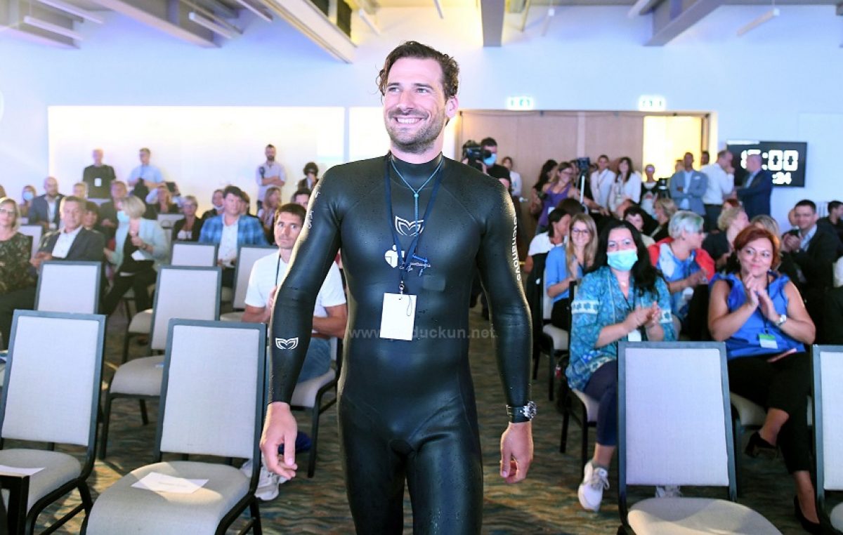 [VIDEO] Vitomir Maričić oborio Guinnessov rekord hoda pod vodom
