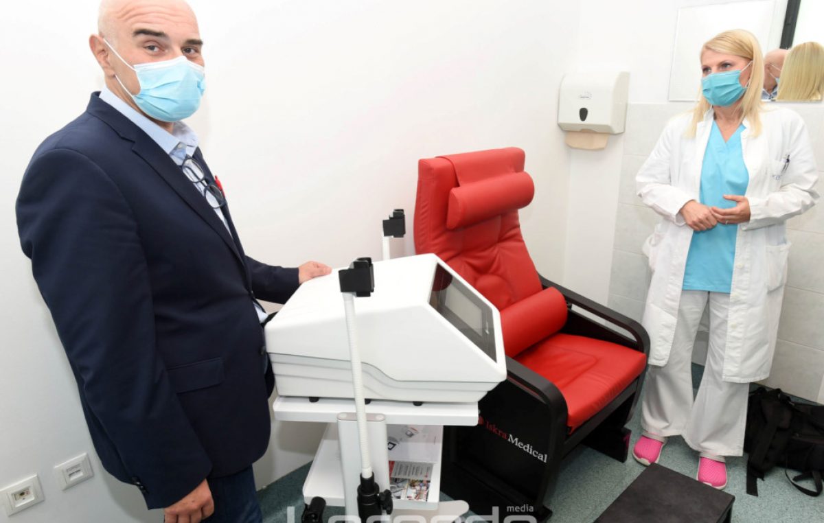 [VIDEO] U riječki KBC stigla nova magnetna stolica – uređaj za liječenje urinarne inkontinencije