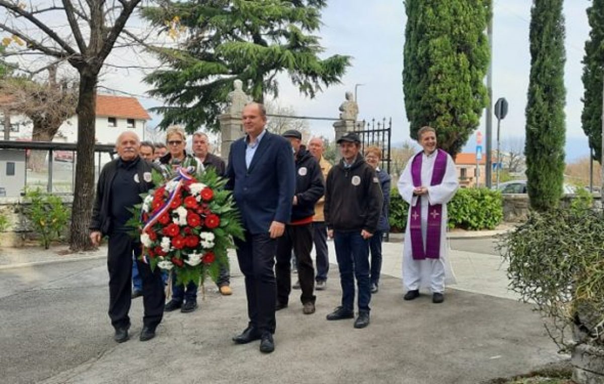 U Kastvu obilježen Dan sjećanja na žrtve Domovinskog rata i Dan sjećanja na žrtvu Vukovara i Škabrnje