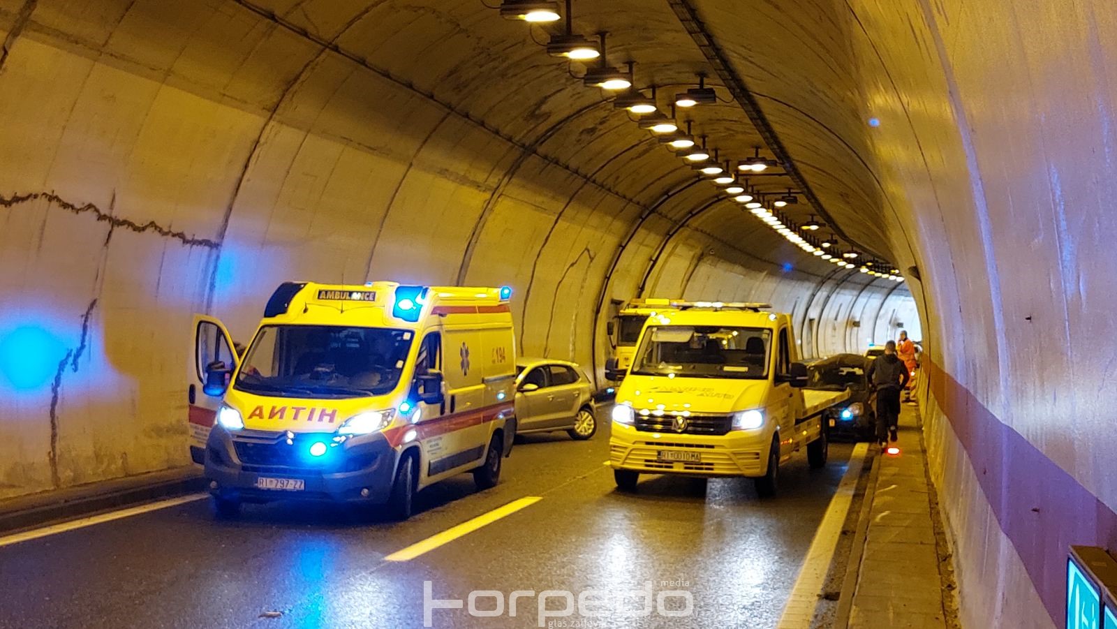 crna kronika zbog prometne nesrece u tunelu pecine prekinut je promet u smjeru centra