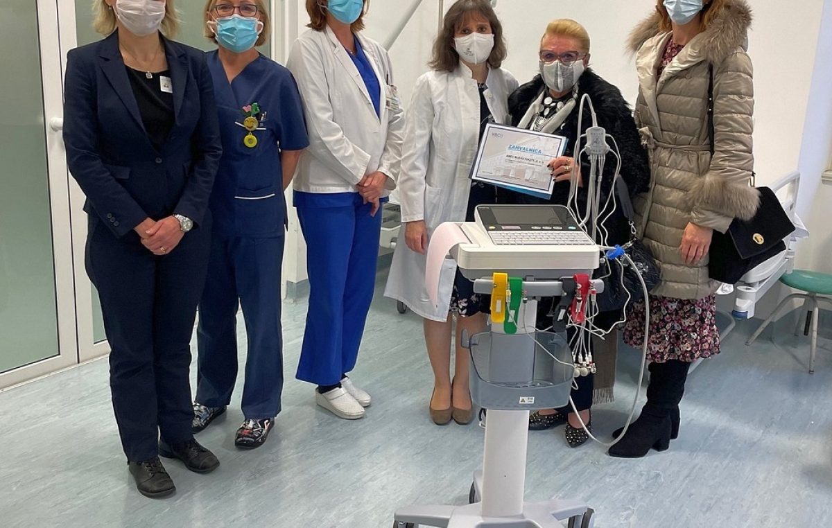 Klinici za radioterapiju i onkologiju KBC Rijeka doniran novi EKG uređaj